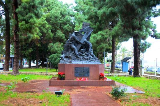 Monument to Russian Sailors
