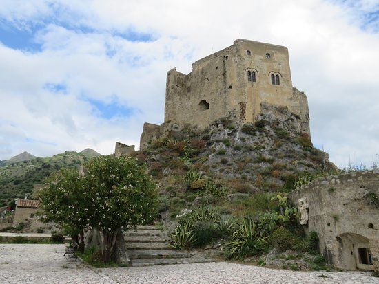 Castello Rufo Ruffo