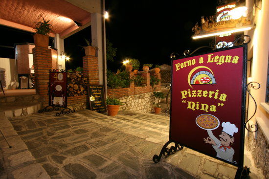 Pizzeria Nina