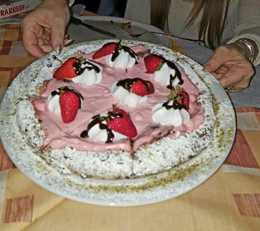 Pizzeria New Moon