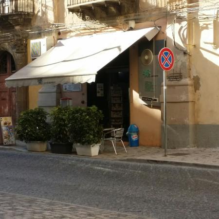 Bar Baratti