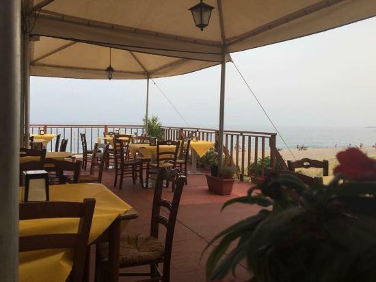 Brezza di mare pizzeria Fondachello