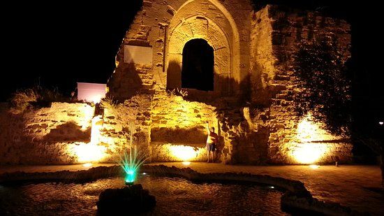 Norman Arch