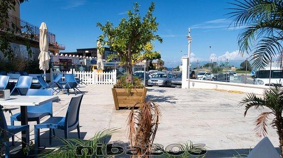 Rotonda Cafe