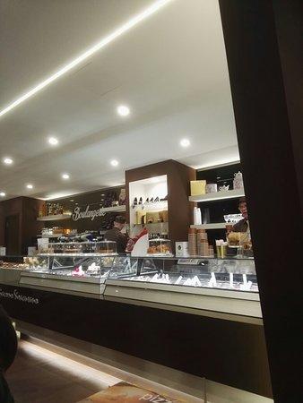 Cafe Saint Honore