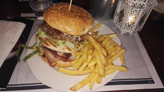 Meno Uno Risto Pub