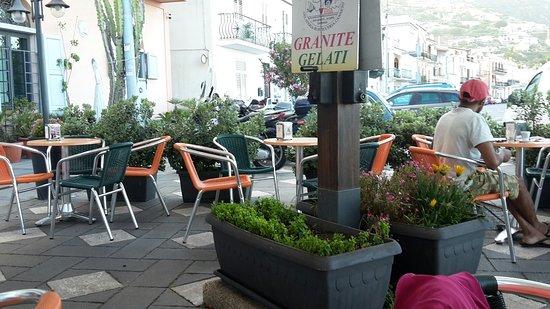 Tano Bar