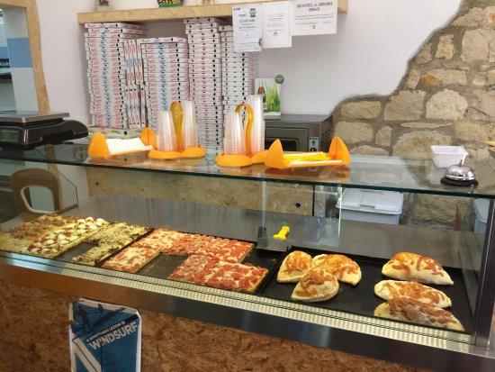 Pizza Pazza a Pezzi