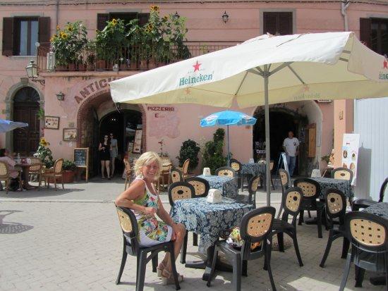 Bar Eden