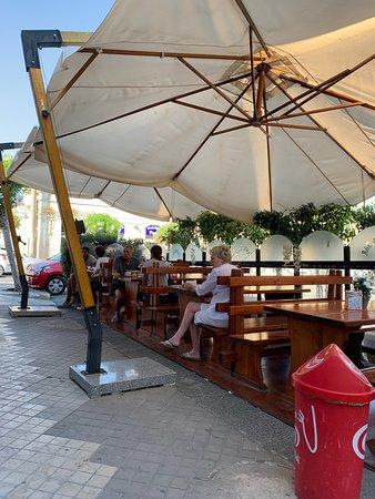 Station Bar