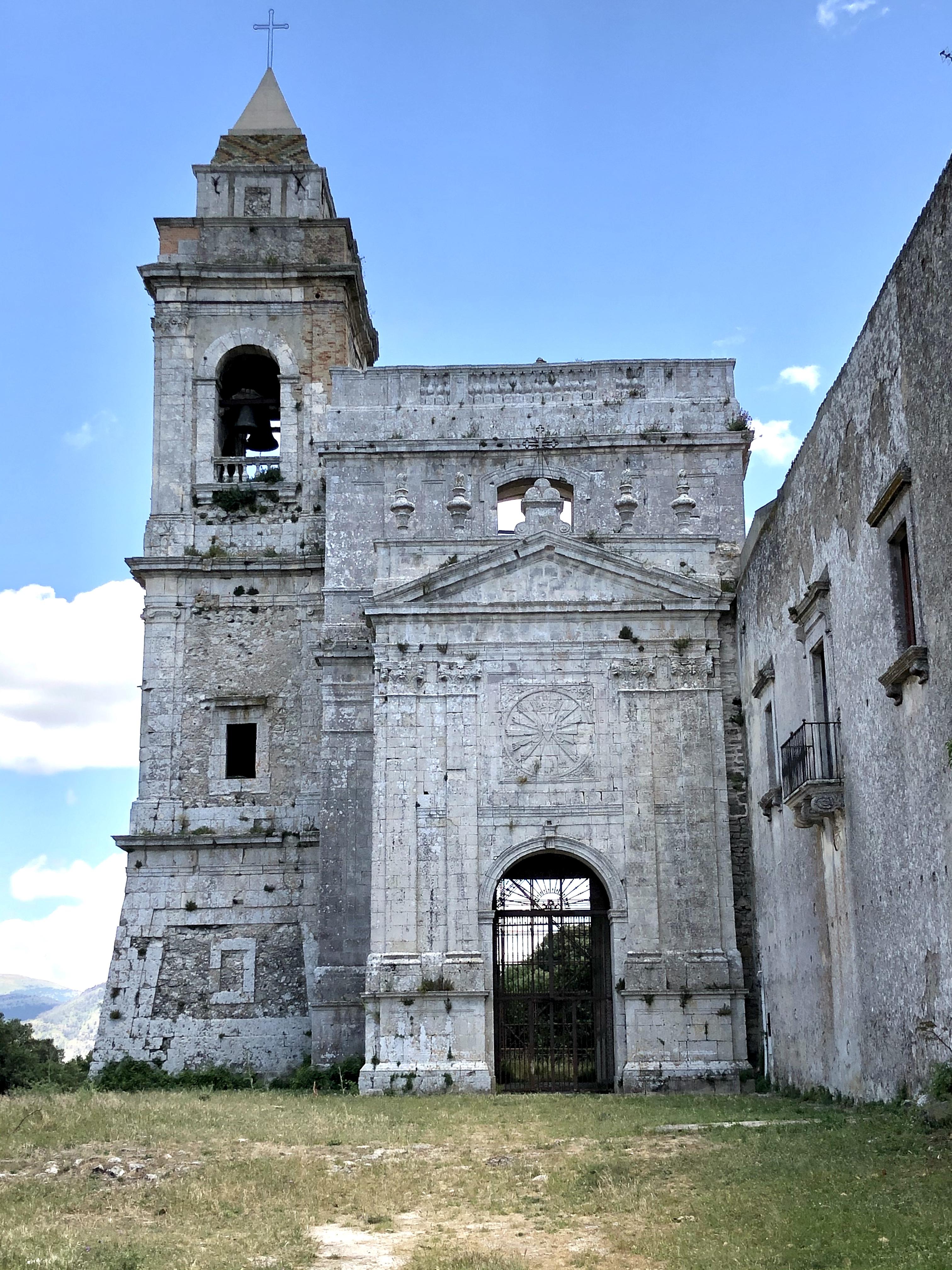 Abbazia di Santa Maria del Bosco