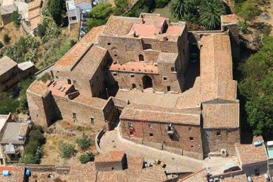 Castello di Caronia