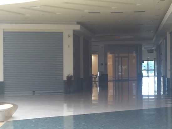 Centro Commerciale I Papiri
