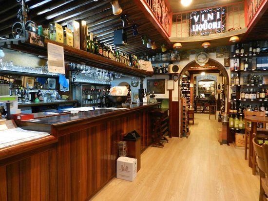 Enoteca Picone