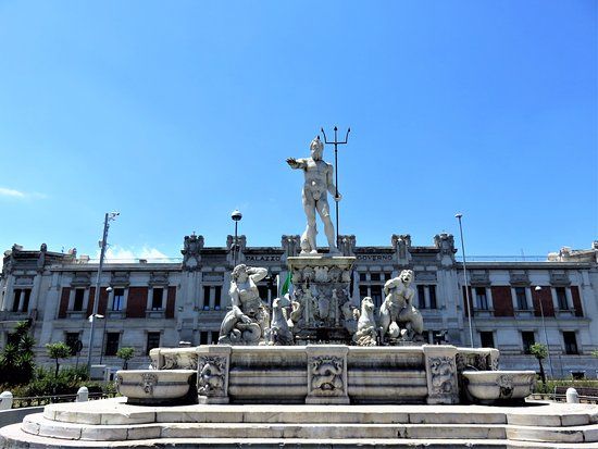 Fontana del Nettuno