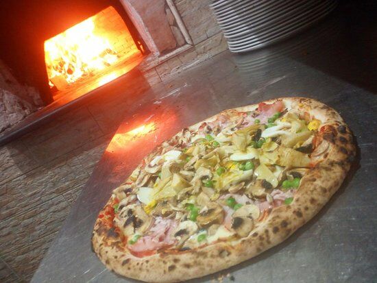 Pizzeria Broadway Pub
