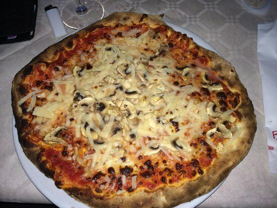 Saxum Pizzeria Pub